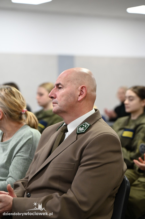 Rocznica wprowadzenia stanu wojennego. Uroczystości patriotyczne w Zakładzie Karnym