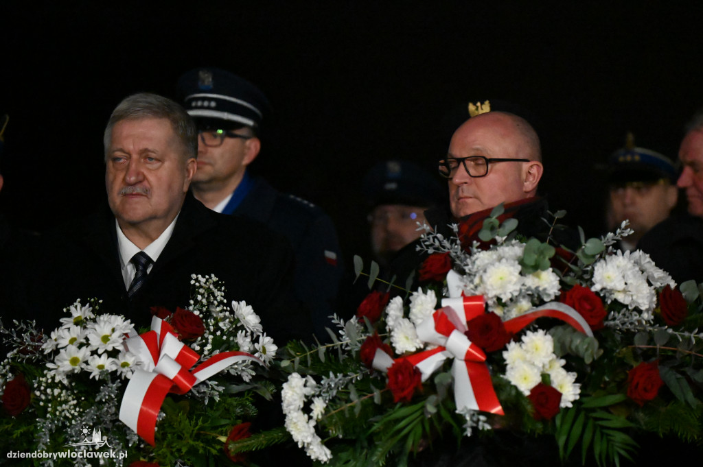 Złożenie kwiatów z okazji 44. rocznicy Stanu Wojennego