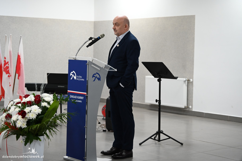Rocznica wprowadzenia stanu wojennego. Uroczystości patriotyczne w Zakładzie Karnym