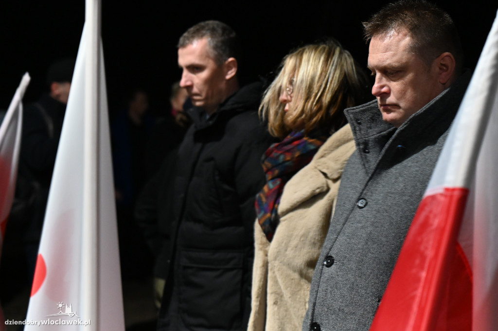 Złożenie kwiatów z okazji 44. rocznicy Stanu Wojennego