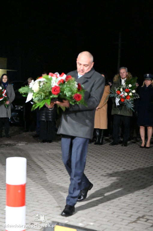 Złożenie kwiatów z okazji 44. rocznicy Stanu Wojennego