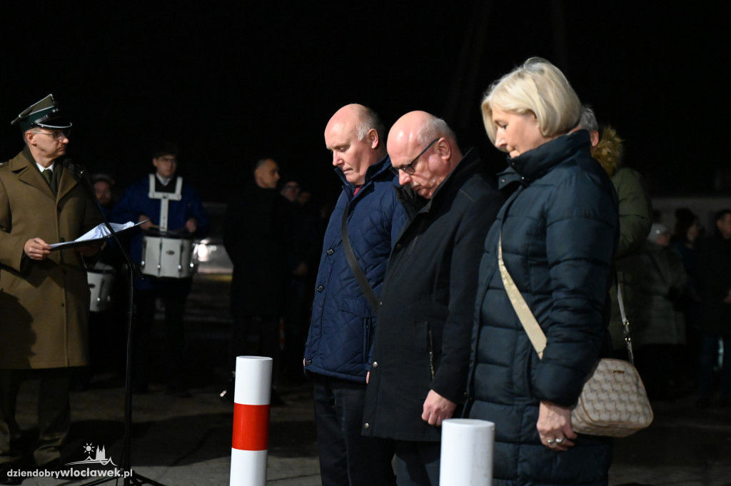Złożenie kwiatów z okazji 44. rocznicy Stanu Wojennego