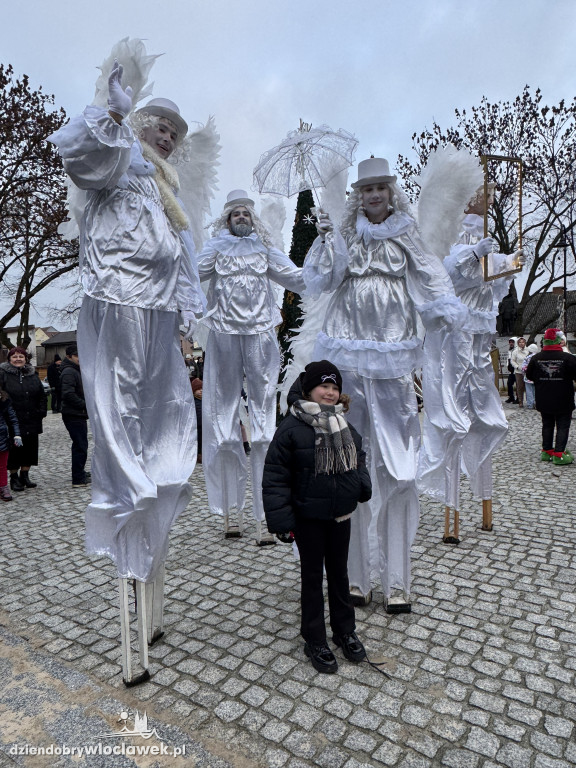 Parada ze Świętym Mikołajem w Brześciu Kujawskim
