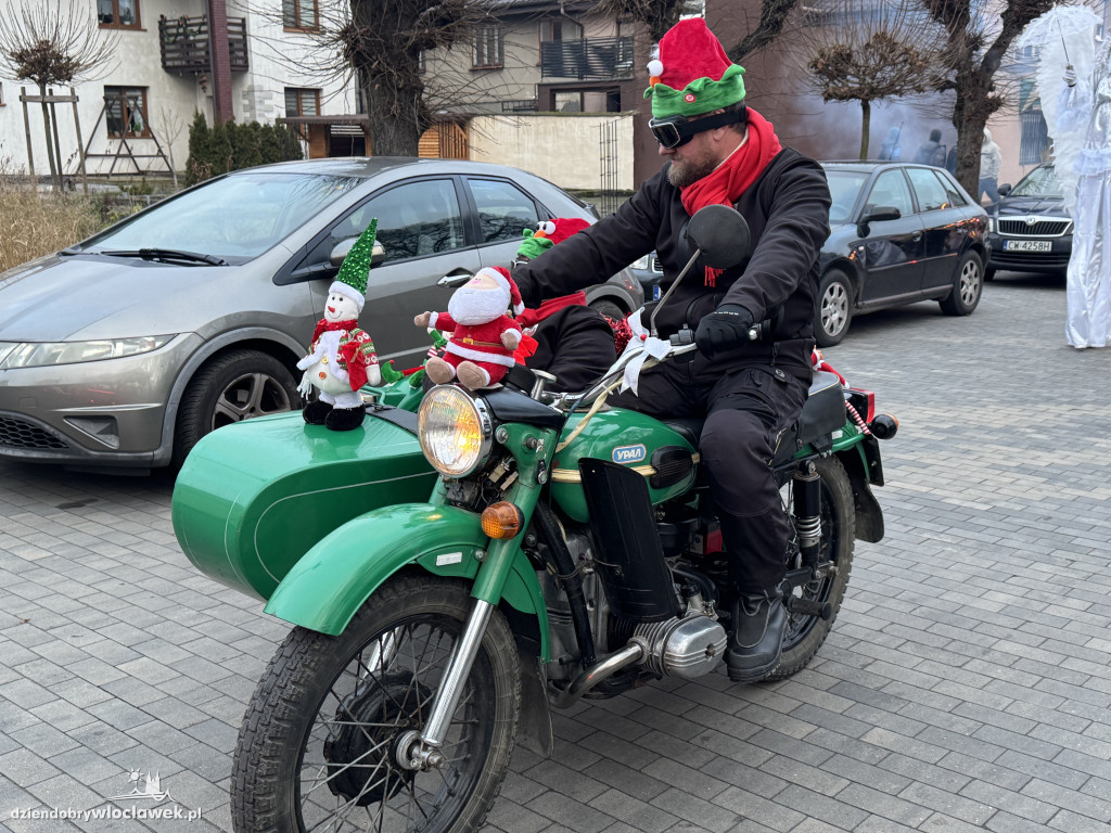 Parada ze Świętym Mikołajem w Brześciu Kujawskim