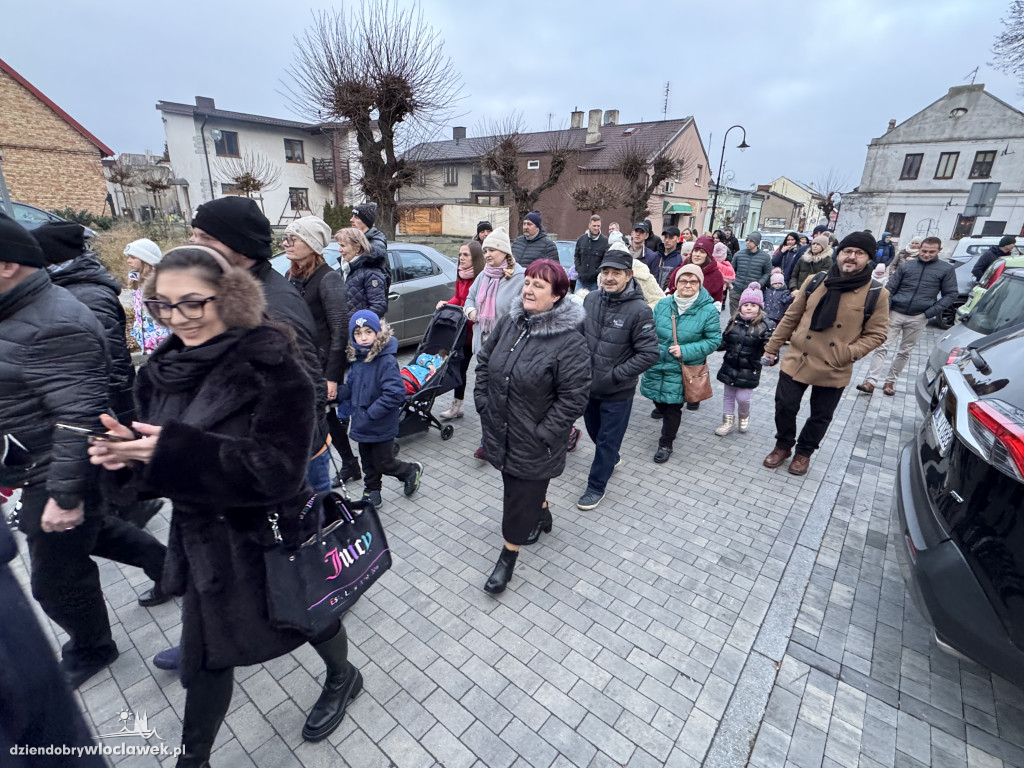 Parada ze Świętym Mikołajem w Brześciu Kujawskim