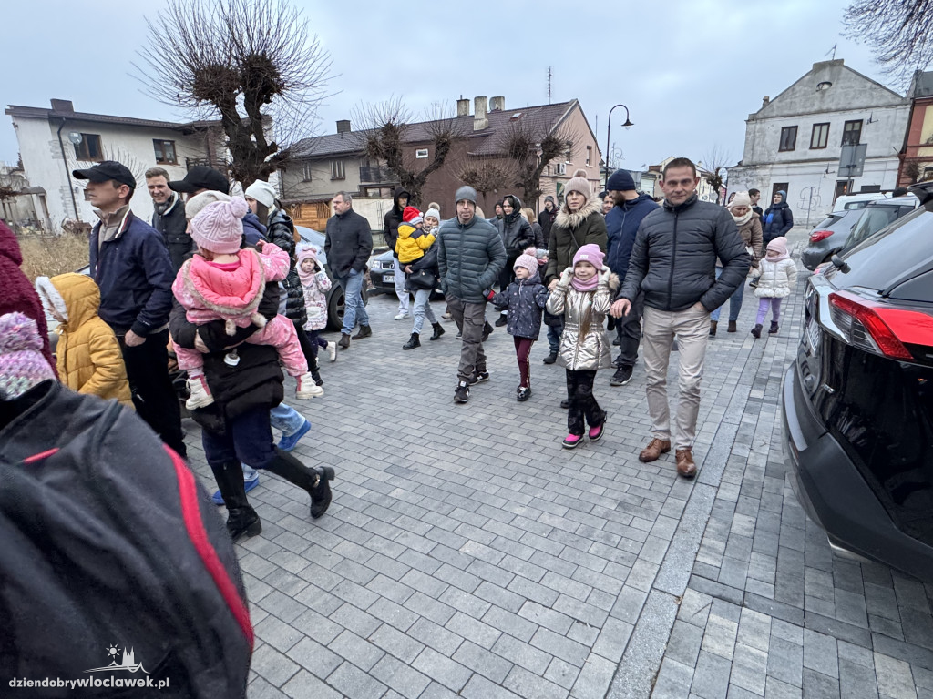 Parada ze Świętym Mikołajem w Brześciu Kujawskim