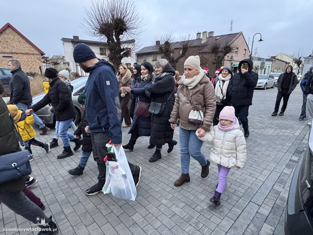Parada ze Świętym Mikołajem w Brześciu Kujawskim