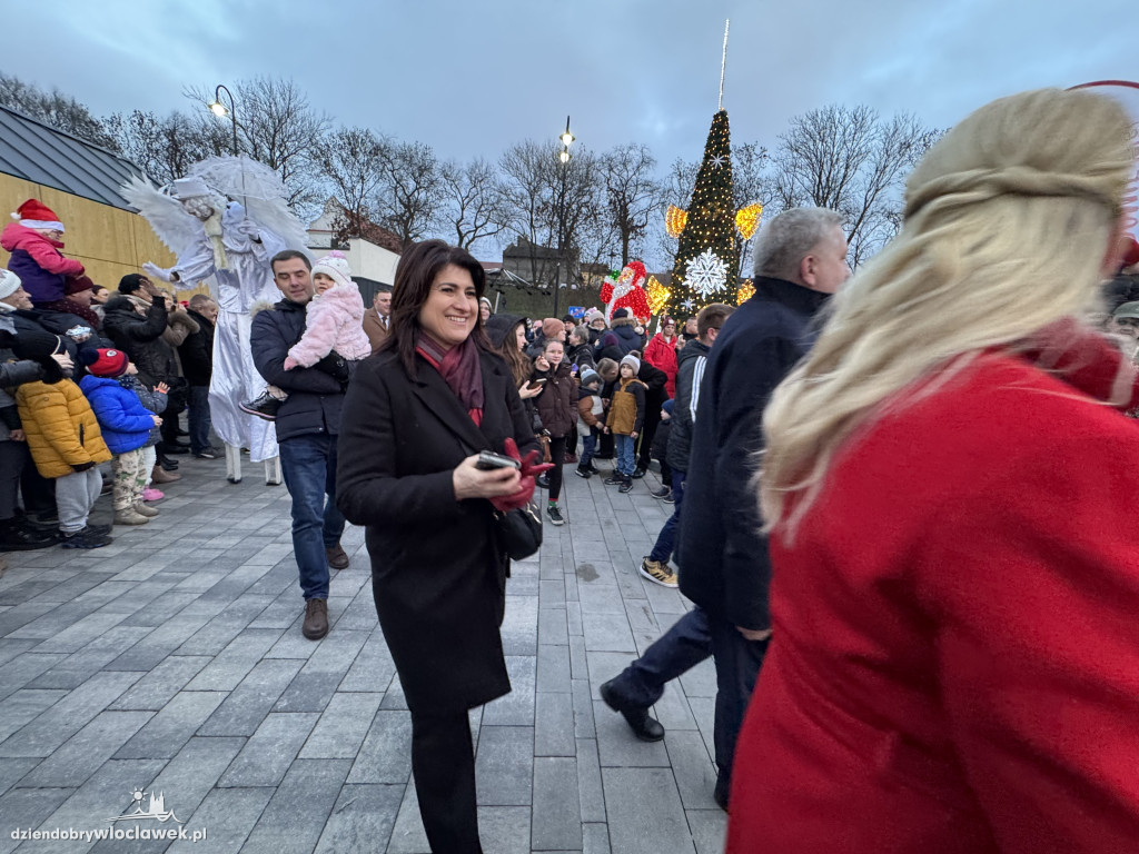 Parada ze Świętym Mikołajem w Brześciu Kujawskim