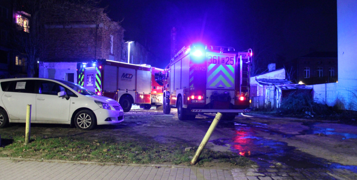 Drugi pożar w opuszczonej kamienicy przy POW