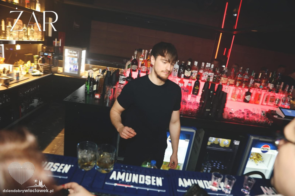 Sobotnie Disco Night w Klubie Żar