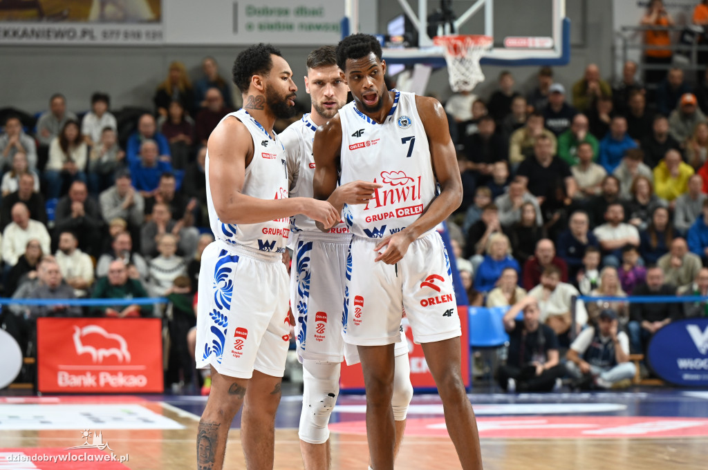 Mecz Anwil Włocławek vs. Dziki Warszawa