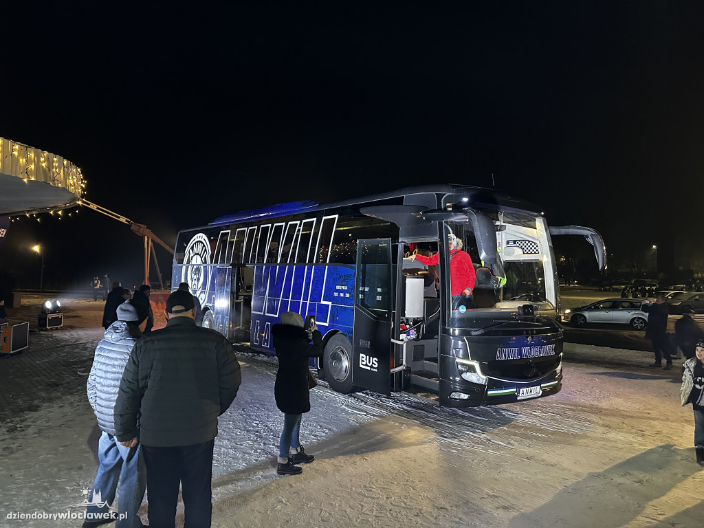 Nowy autobus Anwilu Włocławek