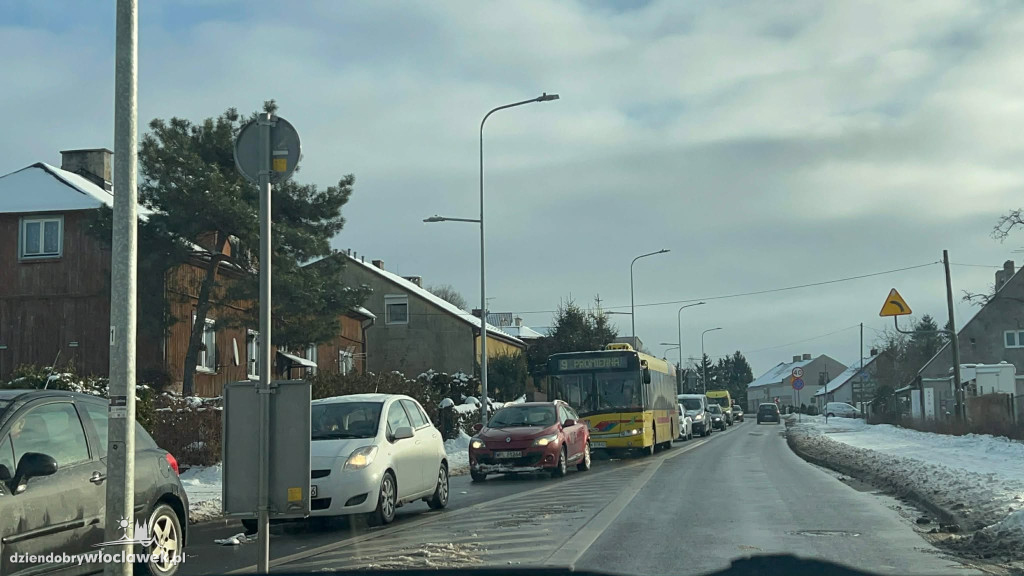 Ruch wahadłowy na moście stalowym - ruszył remont