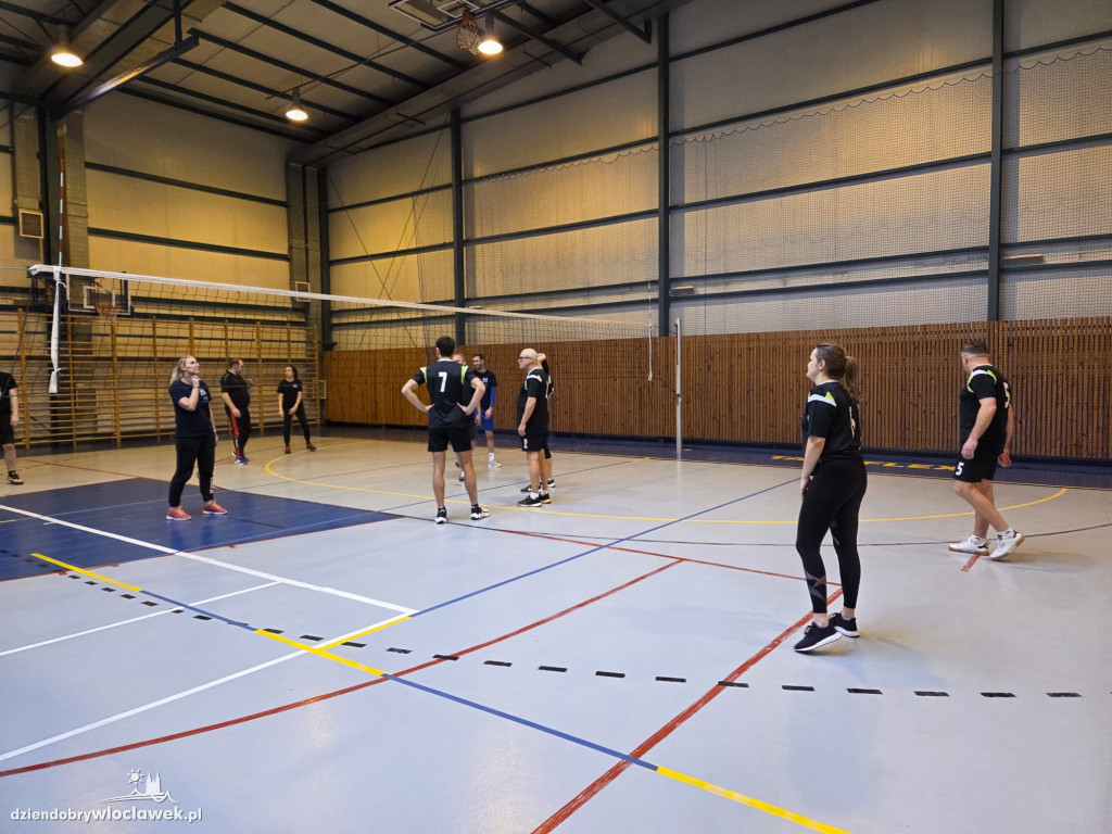 Turniej Piłki Siatkowej Pracowników Oświaty