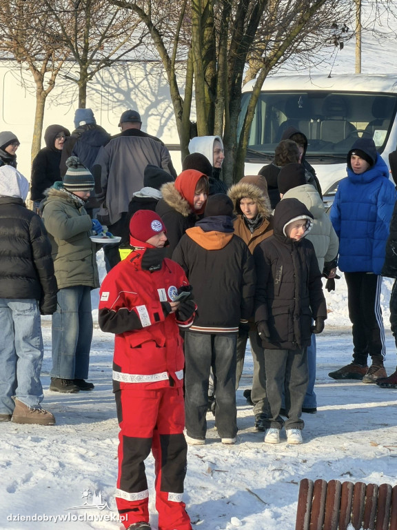 Pokaz akcji ratunkowej na lodzie w Parku na Słodowie