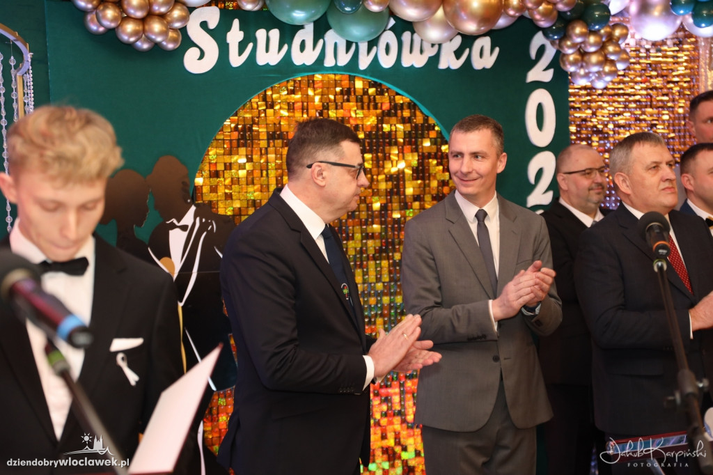 Studniówki 2026: Elektryk