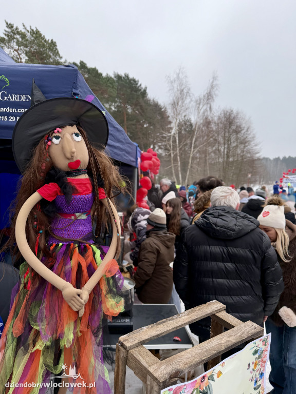Światełko do nieba z przerębla nad j. Czarnym