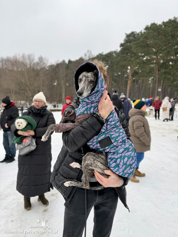 Światełko do nieba z przerębla nad j. Czarnym