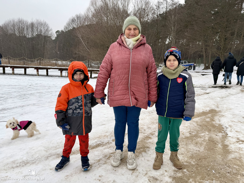 Światełko do nieba z przerębla nad j. Czarnym