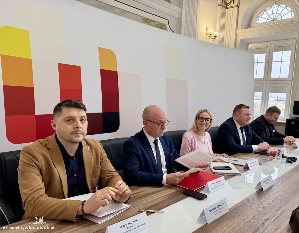 Podpisanie porozumienia w Starostwie Powiatowym