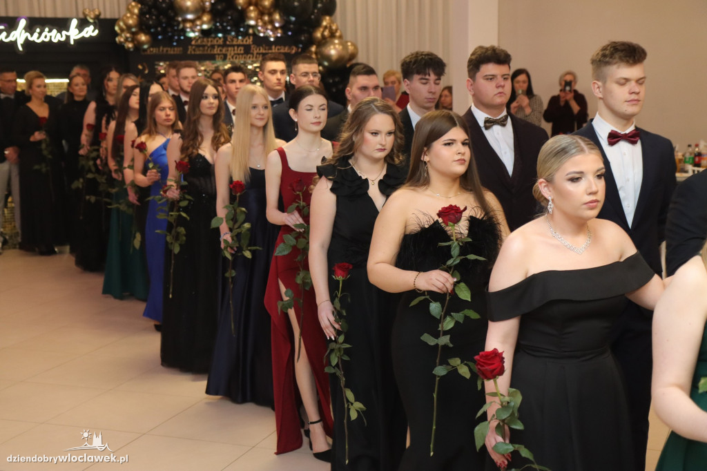 Studniówki 2026: ZS CKR Kowal