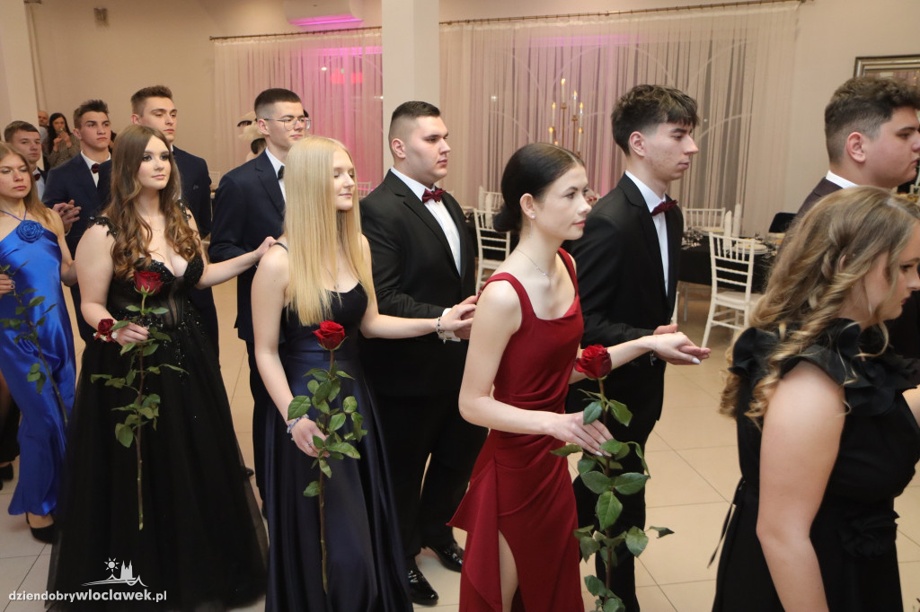 Studniówki 2026: ZS CKR Kowal