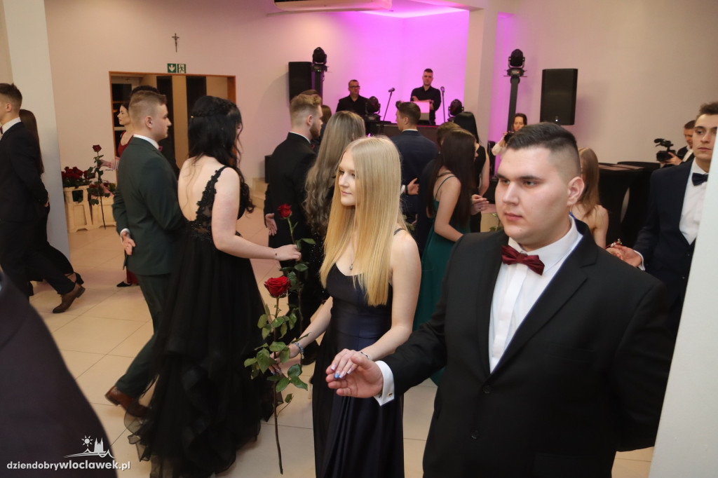 Studniówki 2026: ZS CKR Kowal