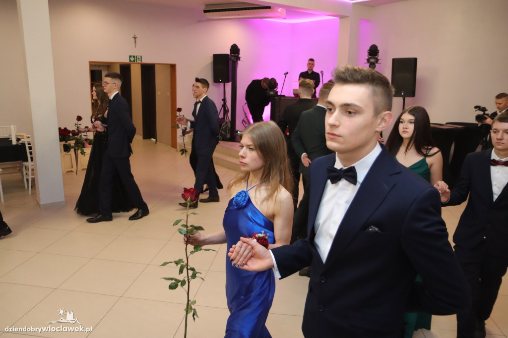 Studniówki 2026: ZS CKR Kowal