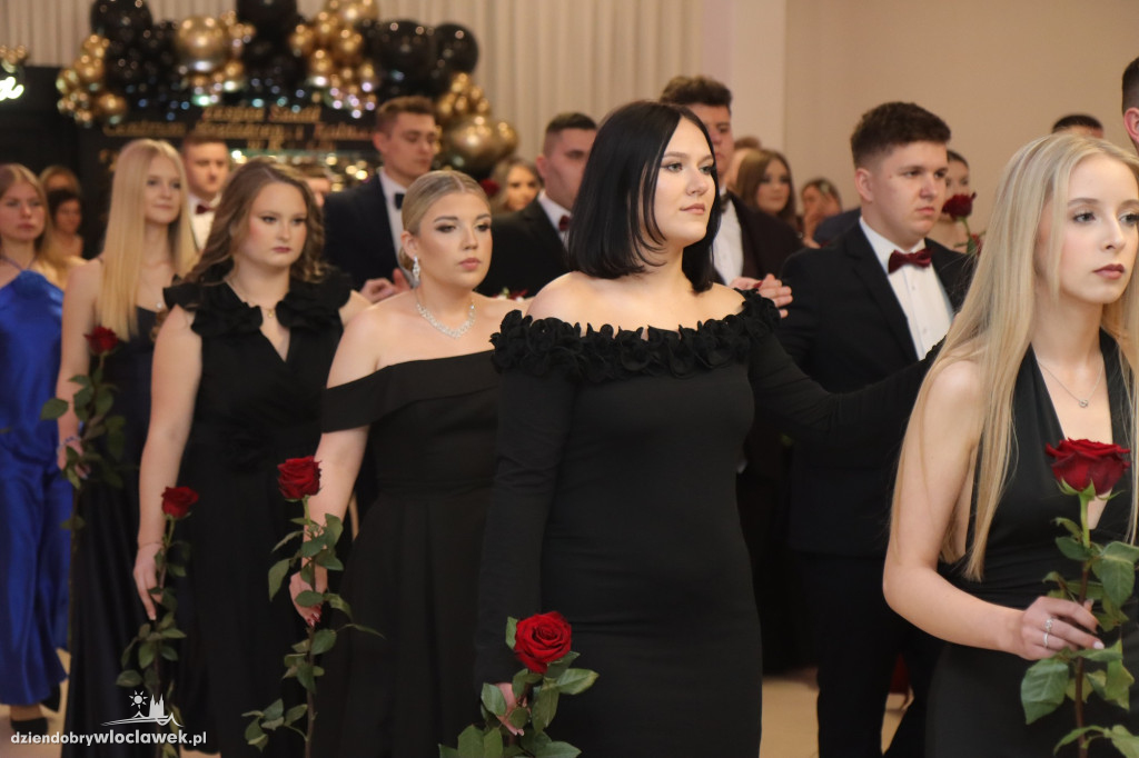 Studniówki 2026: ZS CKR Kowal