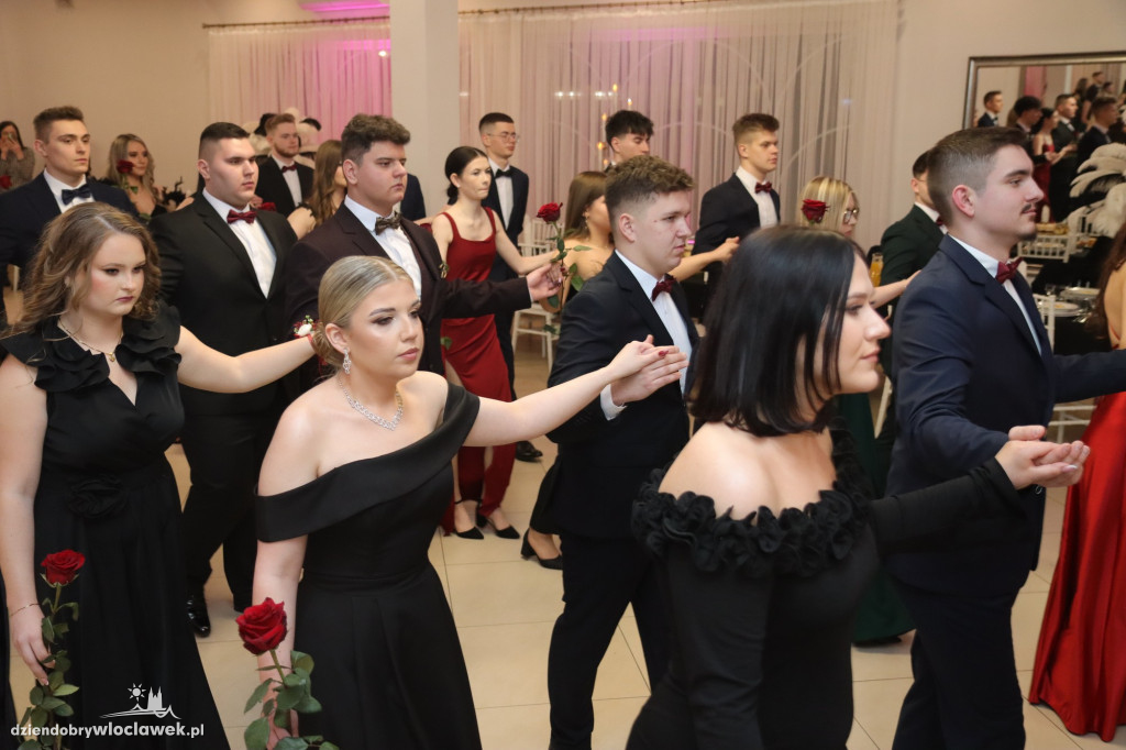 Studniówki 2026: ZS CKR Kowal
