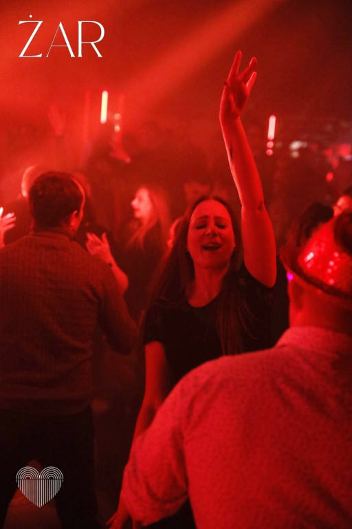 Pójdę za Tobą do ŻARu znów rozkręciło klub