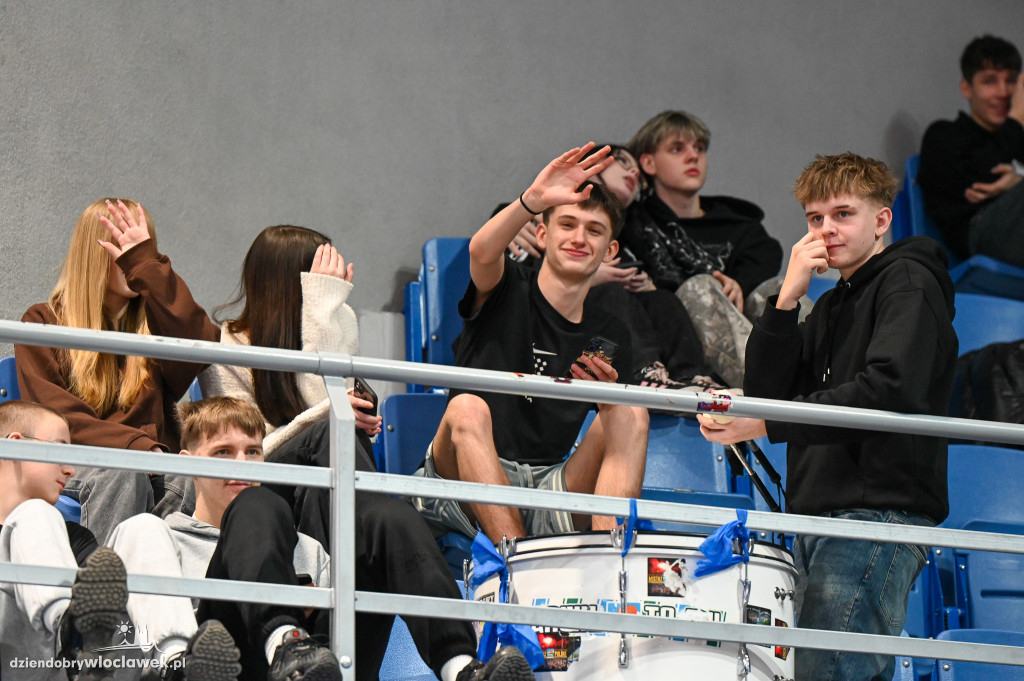 Turniej High School Basketball 3 w Hali Mistrzów
