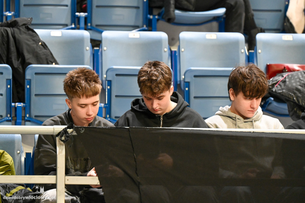 Turniej High School Basketball 3 w Hali Mistrzów
