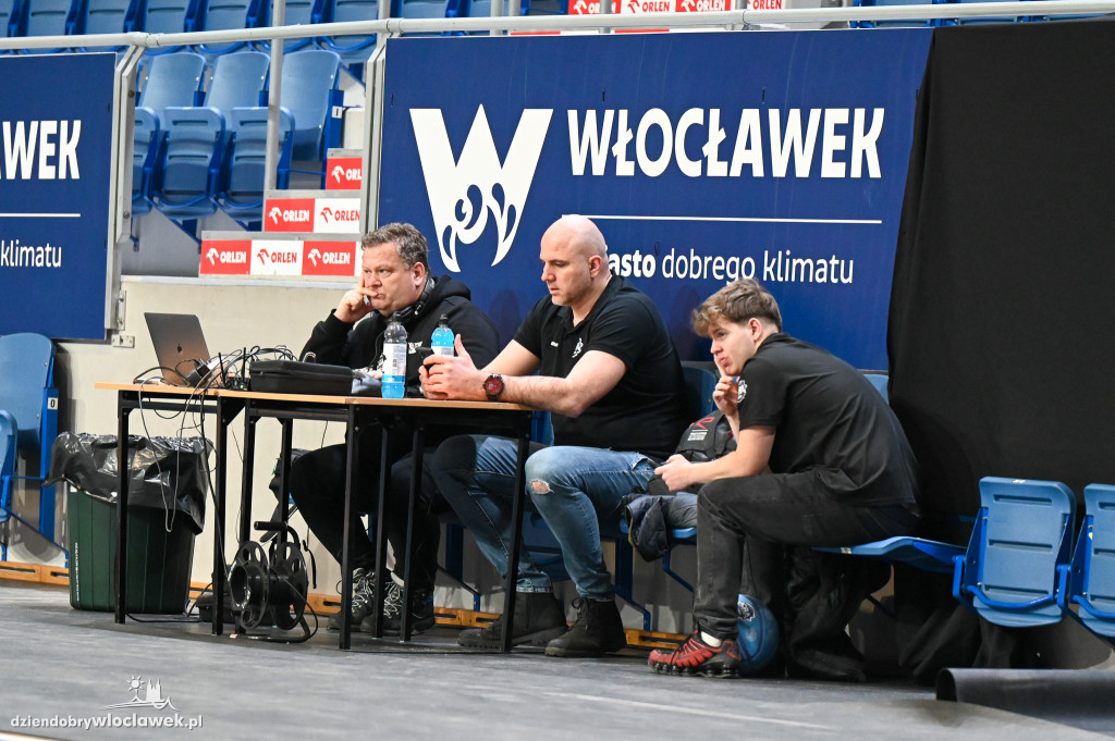 Turniej High School Basketball 3 w Hali Mistrzów
