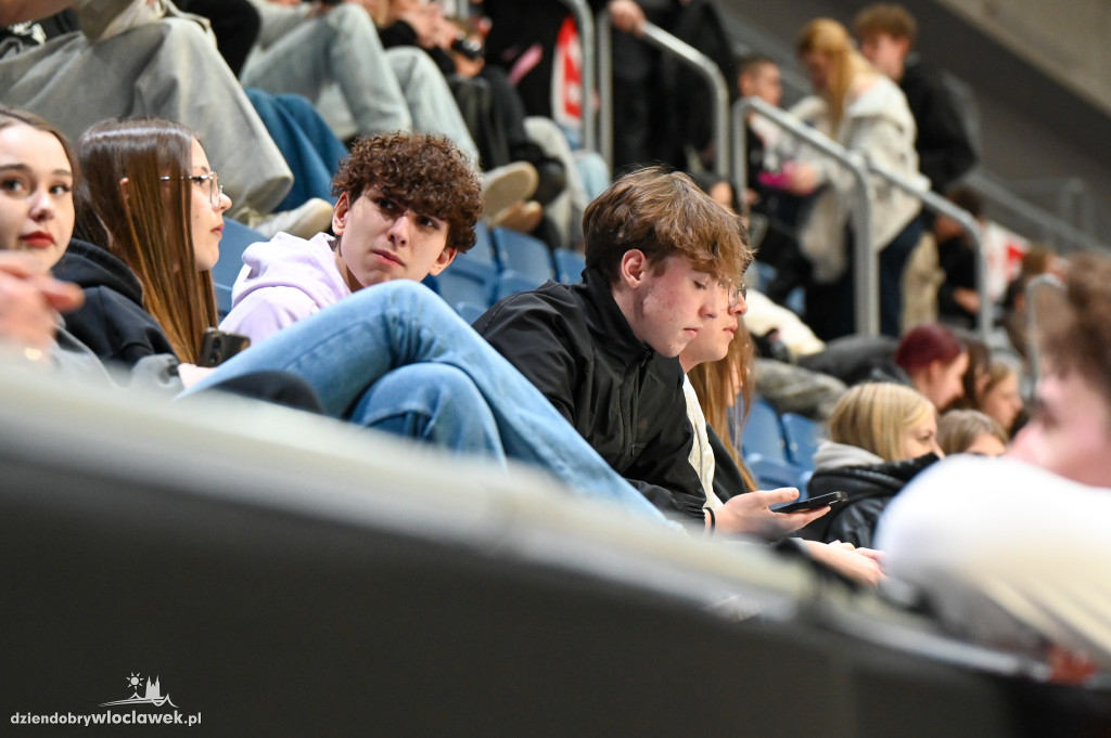 Turniej High School Basketball 3 w Hali Mistrzów