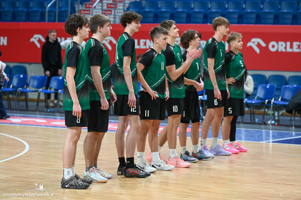 Turniej High School Basketball 3 w Hali Mistrzów
