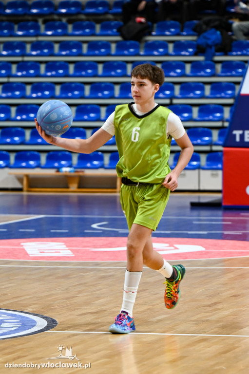 Turniej High School Basketball 3 w Hali Mistrzów