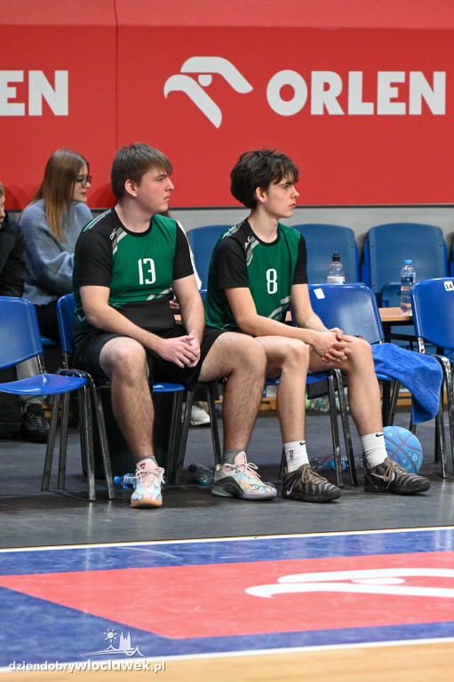 Turniej High School Basketball 3 w Hali Mistrzów