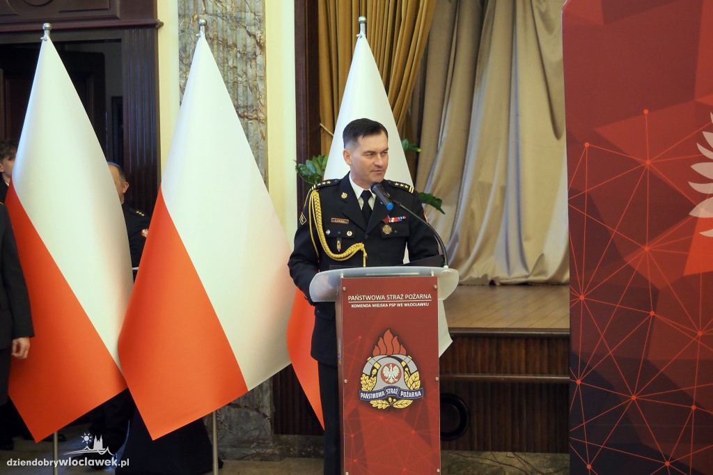 Nowy komendant PSP we Włocławku. Uroczysta zmiana