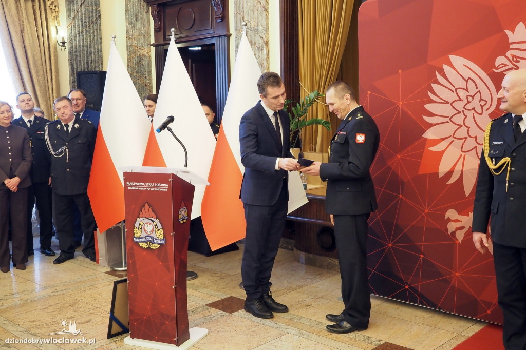 Nowy komendant PSP we Włocławku. Uroczysta zmiana