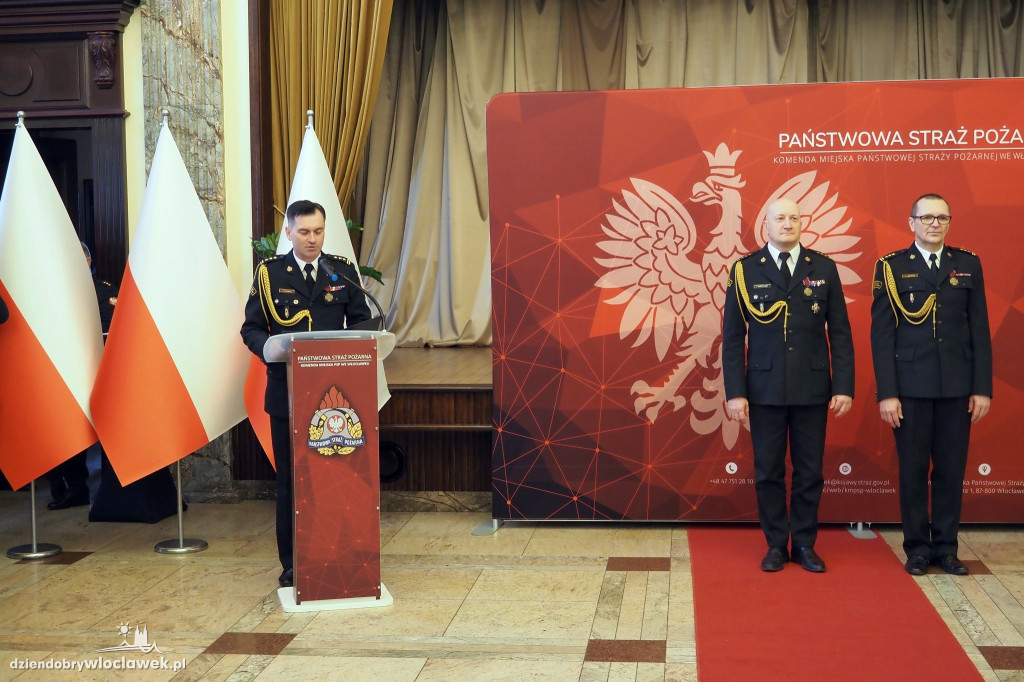 Nowy komendant PSP we Włocławku. Uroczysta zmiana