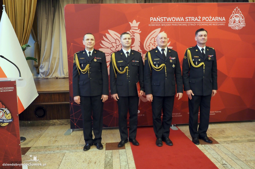 Nowy komendant PSP we Włocławku. Uroczysta zmiana