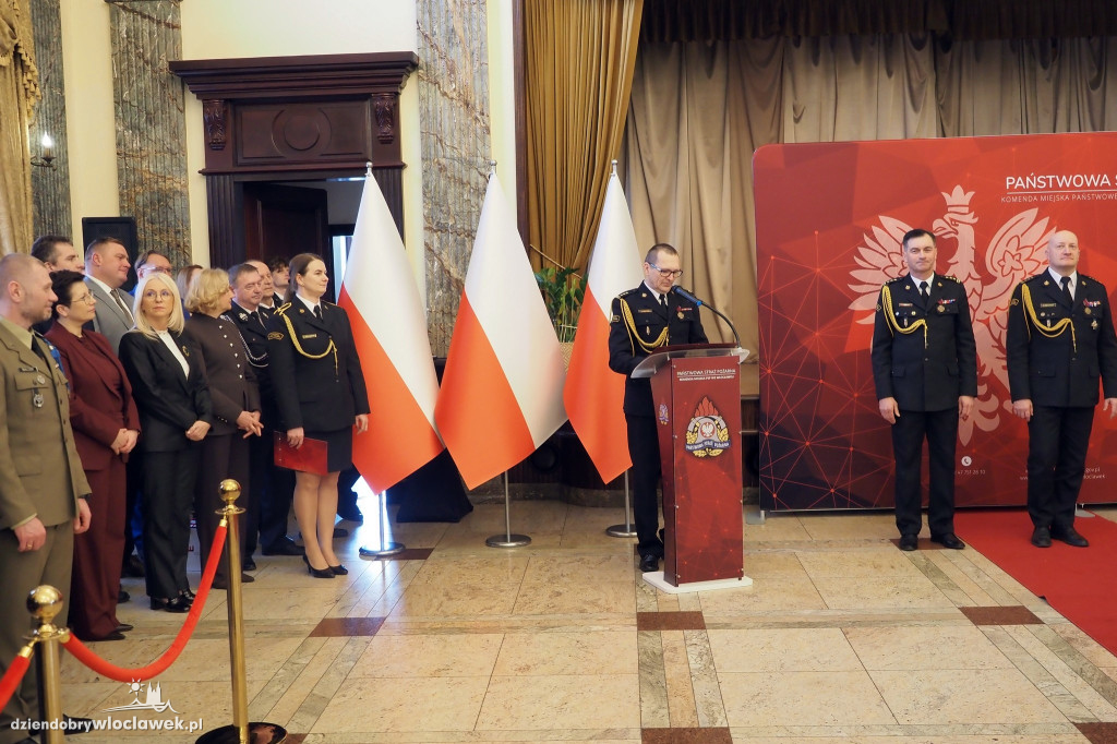 Nowy komendant PSP we Włocławku. Uroczysta zmiana