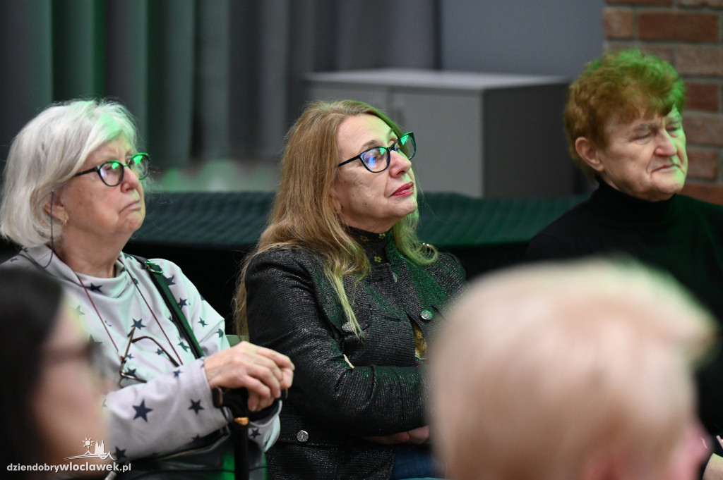 Spotkanie autorskie z Elżbietą Dzikowską w MBP
