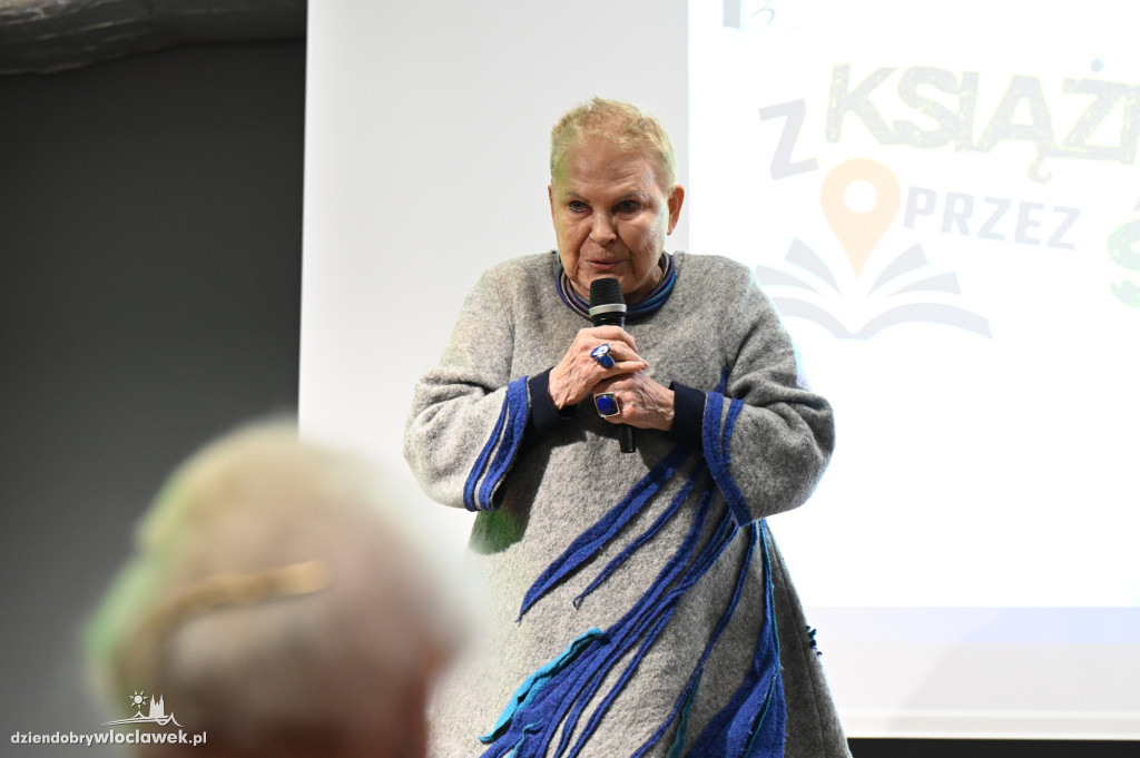 Spotkanie autorskie z Elżbietą Dzikowską w MBP