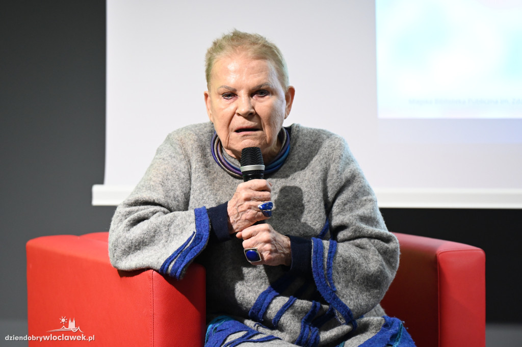 Spotkanie autorskie z Elżbietą Dzikowską w MBP