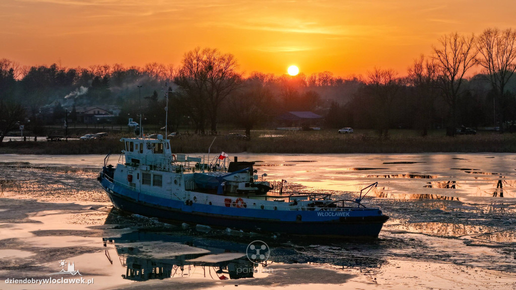 Włocławskie lodołamacze w obiektywie Czytelników DD