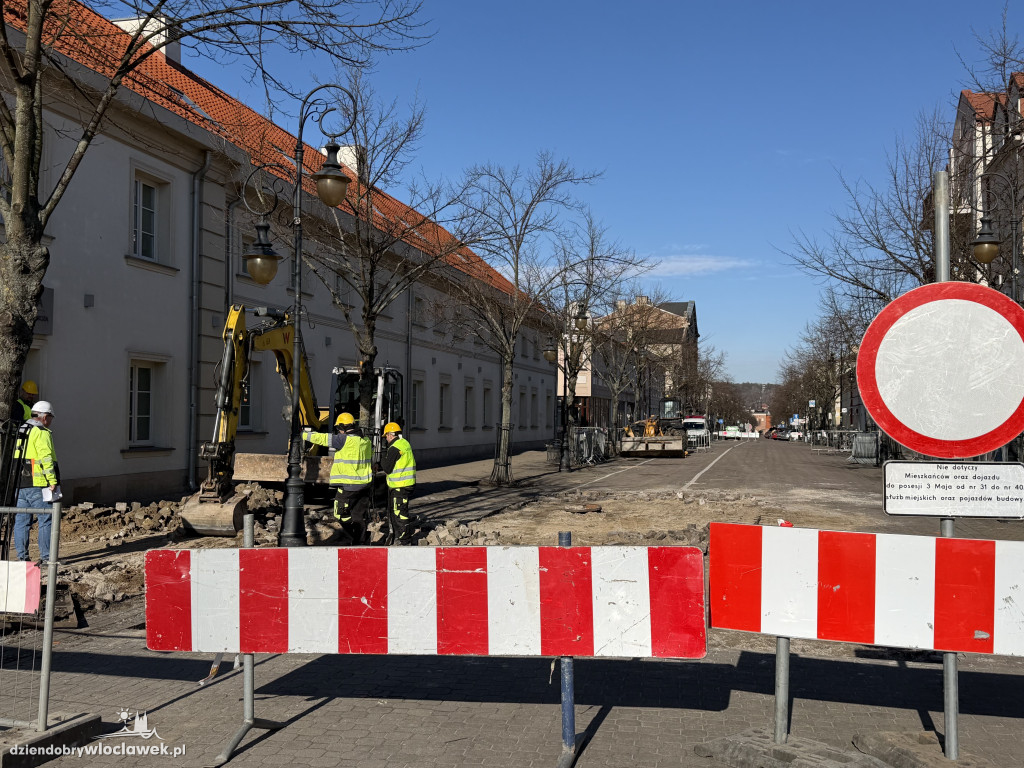 Budowa woonerfu na 3 Maja rozpoczęta