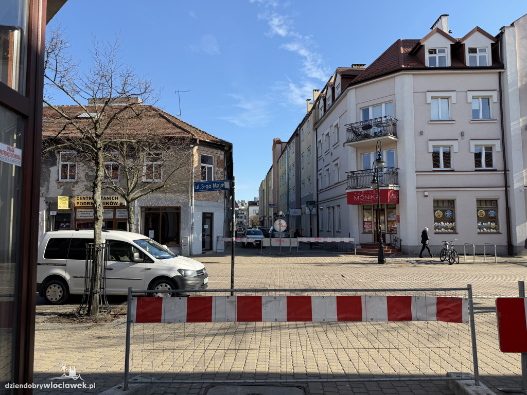 Budowa woonerfu na 3 Maja rozpoczęta