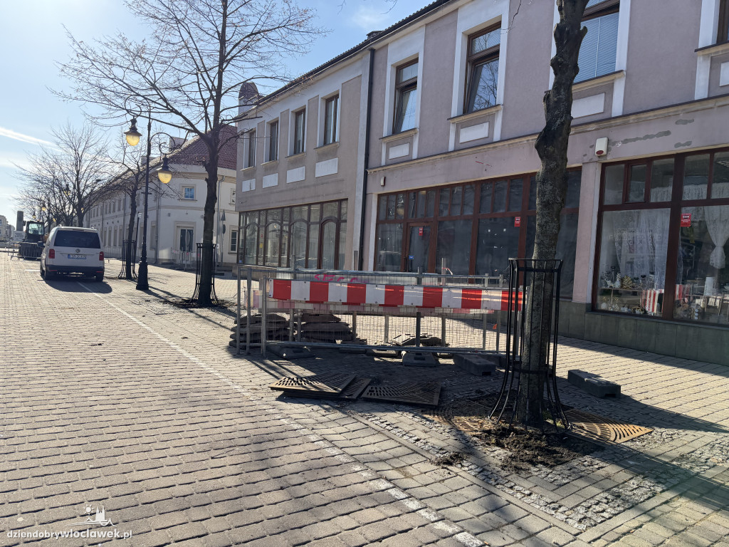 Budowa woonerfu na 3 Maja rozpoczęta